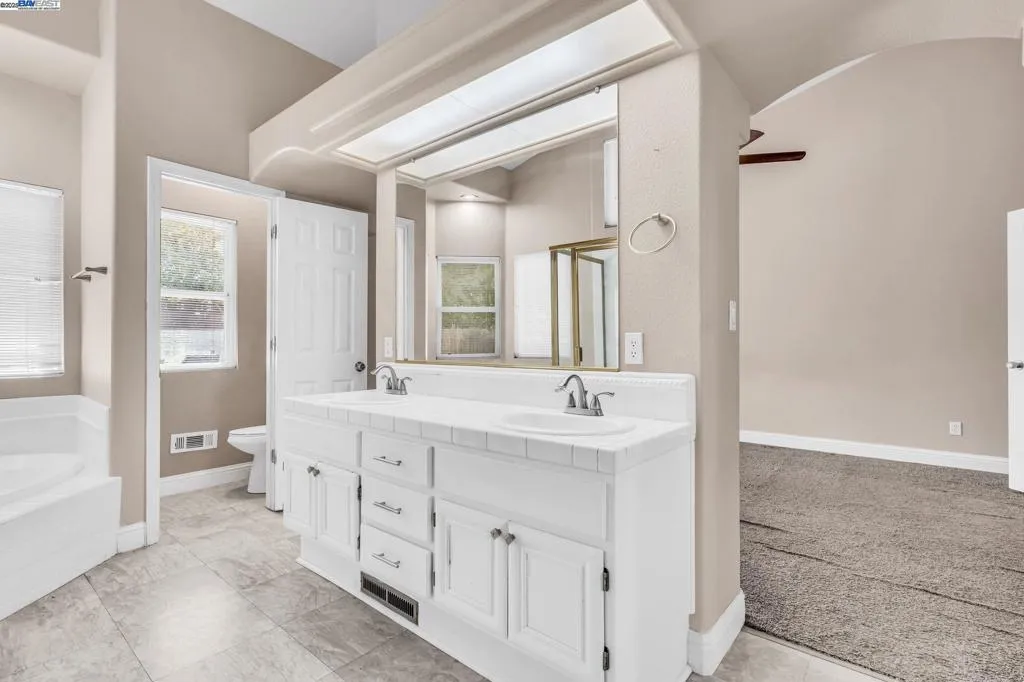 2450 Palm Ct, Brentwood, California 94513 home-pic-23